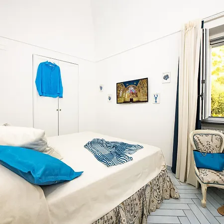 Maison Don Rafe' Νάπολη